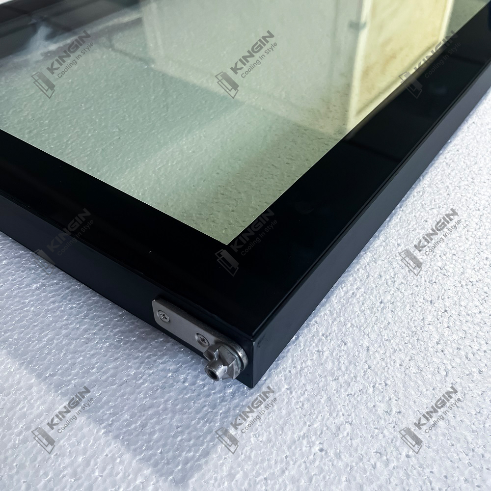 Frameless Glass Door with Self-closing.jpg